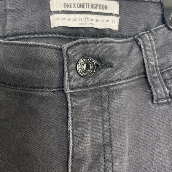 ONE X oneteaspoon Freebird II short rise distressed shark bites hem jeans - Picture 3 of 10